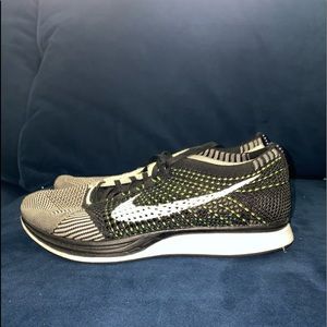 Nike flyknit racer